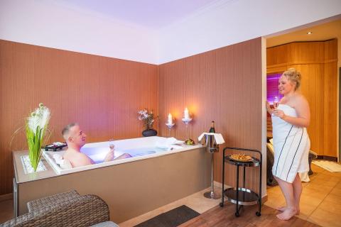 Private Spa in den Flitterwochen Hotels Deutschland